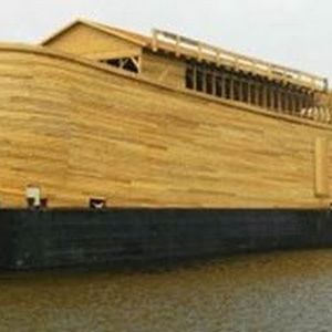 Meet your Posher, Max